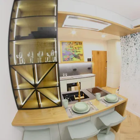 Nenufar Cracow Garden Parter Free Darmowy Parking Ogrod Netflix Klimatyzacja Appartement *