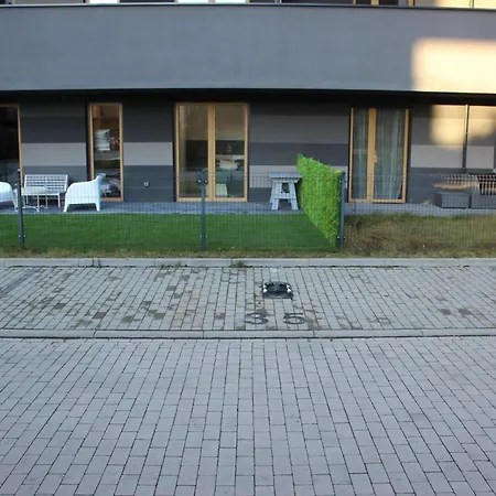 Appartement Nenufar Cracow Garden Parter Free Darmowy Parking Ogrod Netflix Klimatyzacja Krakau