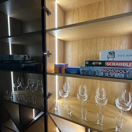 Nenufar Cracow Garden Parter Free Darmowy Parking Ogród Netflix Klimatyzacja Apartament