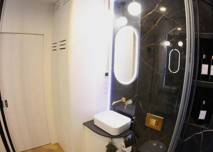 Apartament Nenufar Cracow Garden Parter Free Darmowy Parking Ogród Netflix Klimatyzacja Kraków