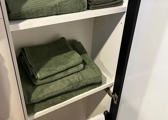 Nenufar Cracow Garden Parter Free Darmowy Parking Ogród Netflix Klimatyzacja Apartament