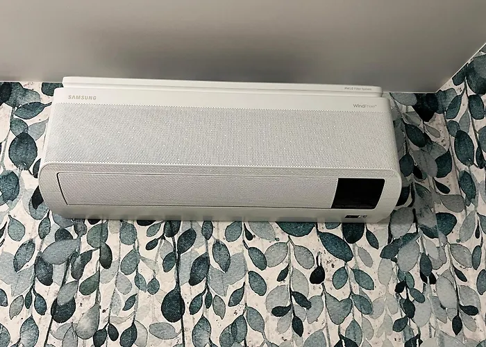 Nenufar Cracow Garden Parter Free Darmowy Parking Ogród Netflix Klimatyzacja Apartament Kraków