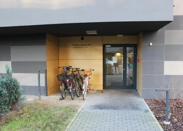 Nenufar Cracow Garden Parter Free Darmowy Parking Ogród Netflix Klimatyzacja Apartament Kraków