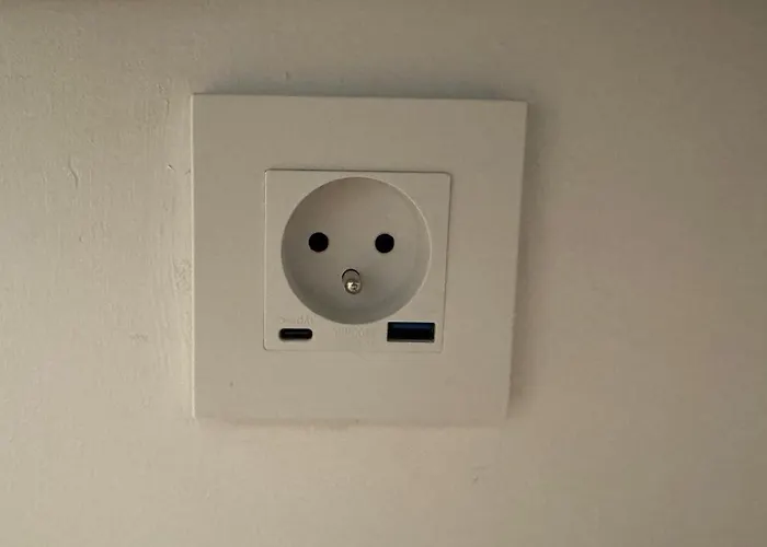 Apartament Nenufar Cracow Garden Parter Free Darmowy Parking Ogród Netflix Klimatyzacja