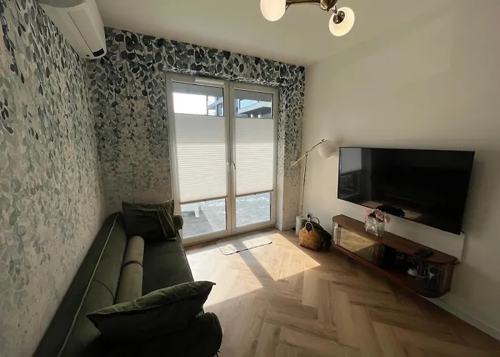 Nenufar Cracow Garden Parter Free Darmowy Parking Ogród Netflix Klimatyzacja *